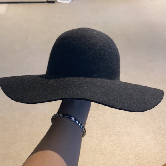 Jcrew 100% wool hat
